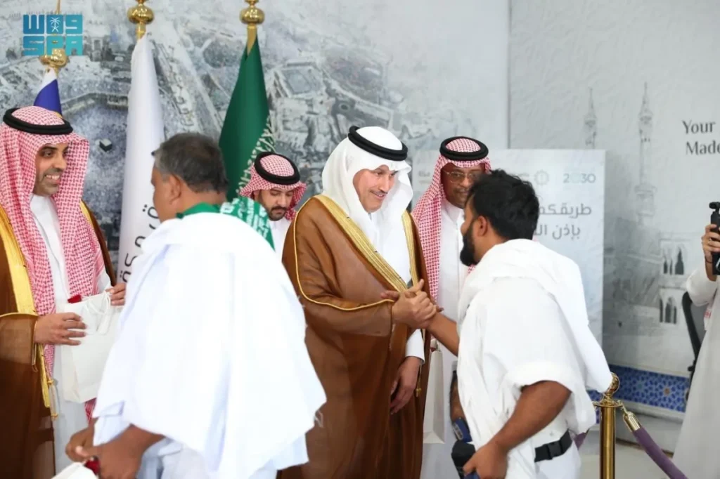 Transport minister visits Makkah Route Initiative terminal at Jeddah airport