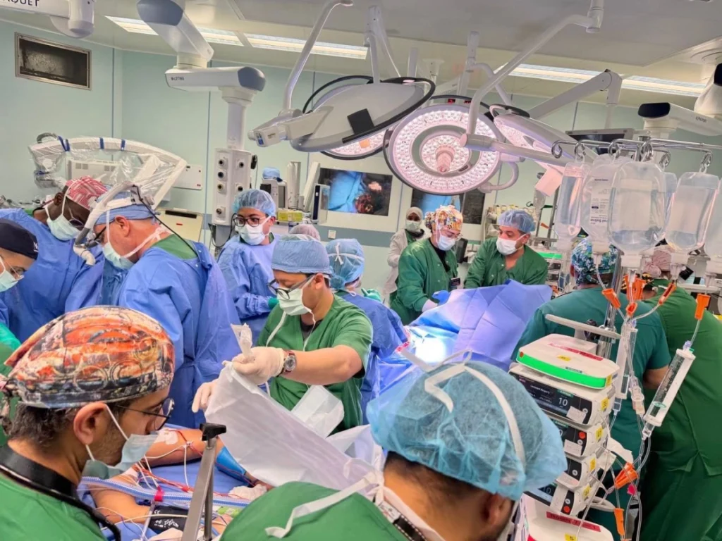 Saudi surgeons complete separation of Filipino conjoined twins in 18.5-hour complex operation