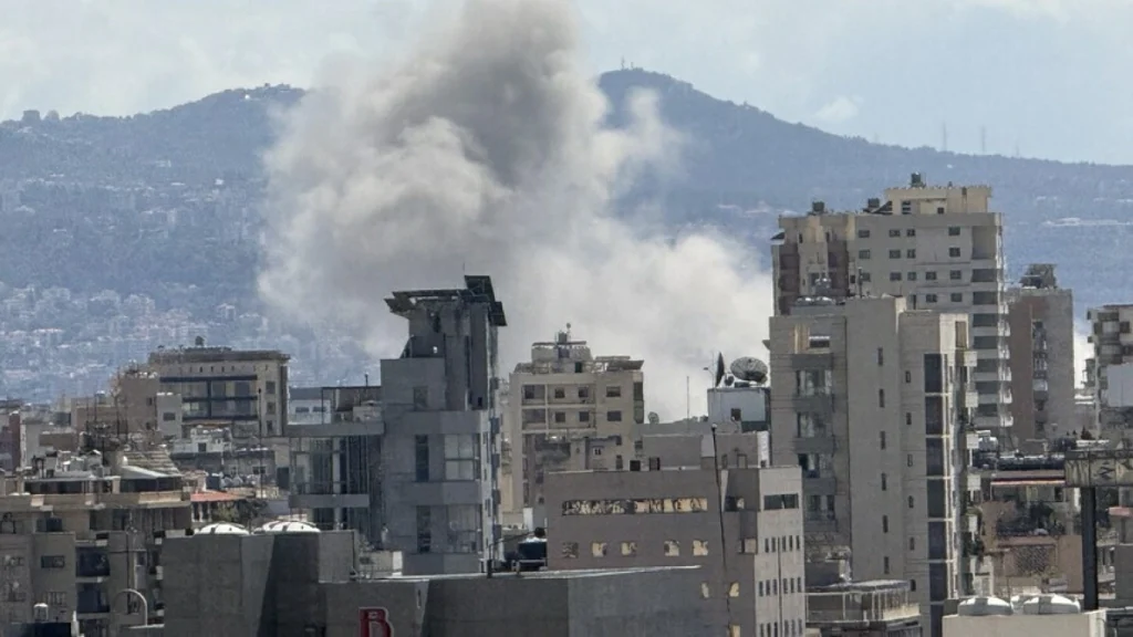 Israeli strikes kill four in southern Lebanon despite ceasefire