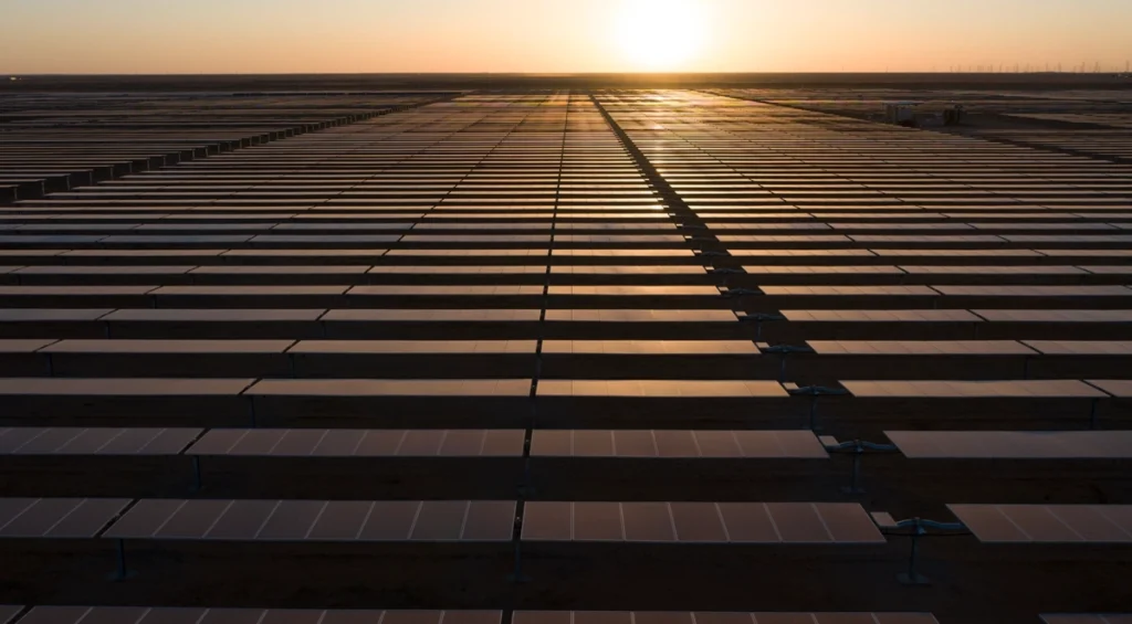 Saudi renewable energy capacity reaches 64 GW
