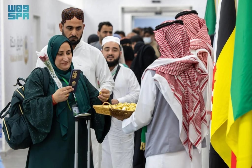 First Flight of Makkah Route Initiative Beneficiaries from Pakistan Arrives in Madinah