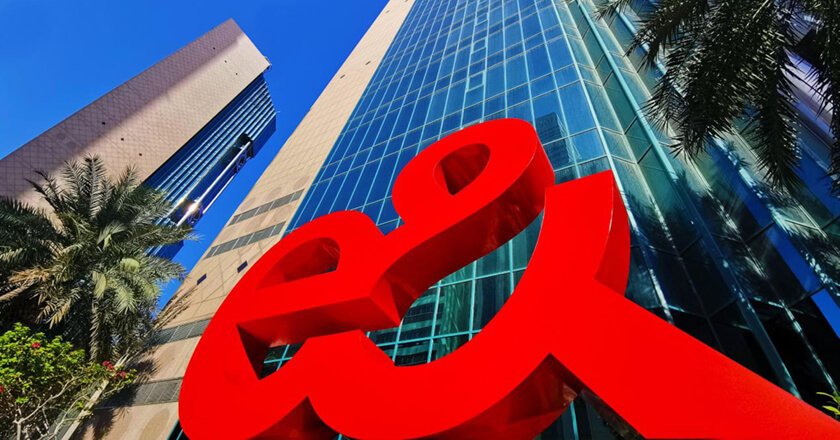 e& and TM Forum launch white paper as e& UAE secures running on ODA Status