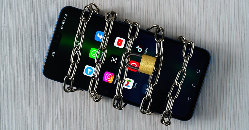 Greece looks to enact a child social media ban and hopes to push the EU in a similar direction