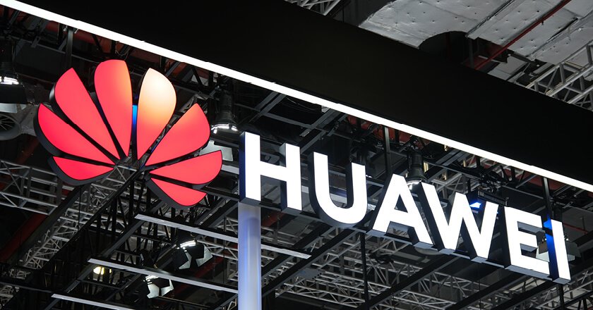 Huawei makes a deal with SHB to increase its footprint in Vietnam