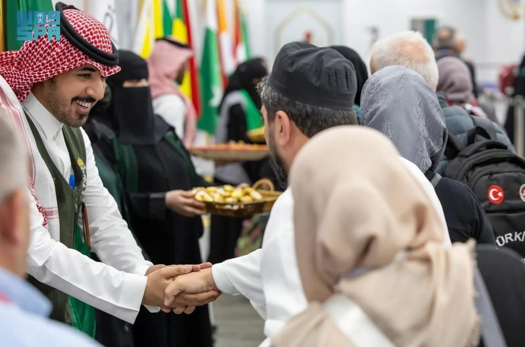 First Flight of Makkah Route Initiative Beneficiaries Arrives in Madinah from Türkiye