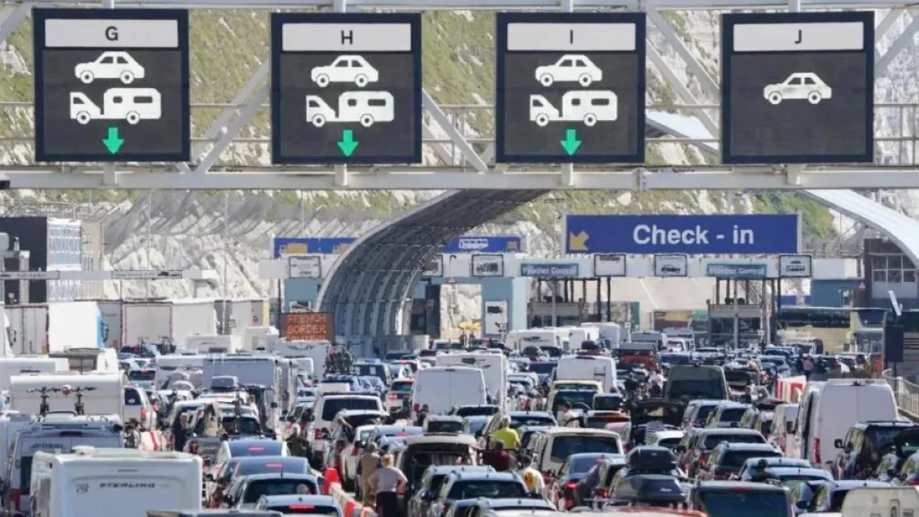 France suspends extra EU border checks at Dover after hours-long queues