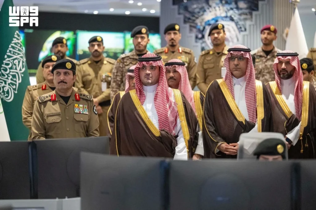 Interior minister reviews preparations for pilgrims’ movement to Arafat