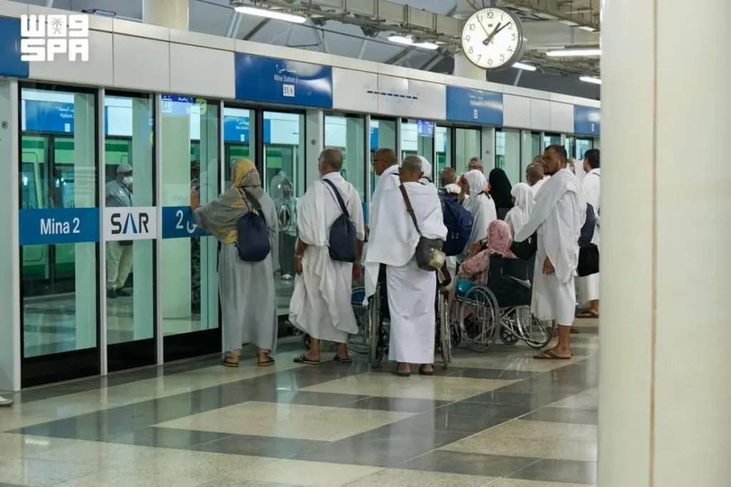 Mashair Metro transports 314,000 pilgrims until Tuesday morning