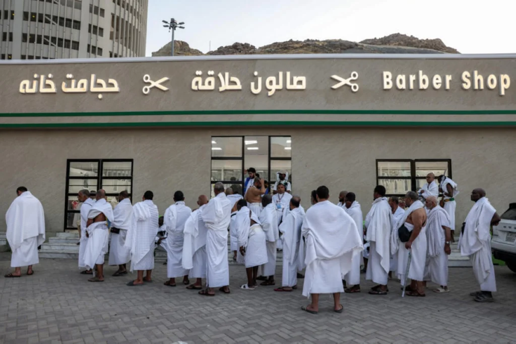 Health Ministry urges pilgrims to avoid sharing shaving tools during tahallul to prevent infection