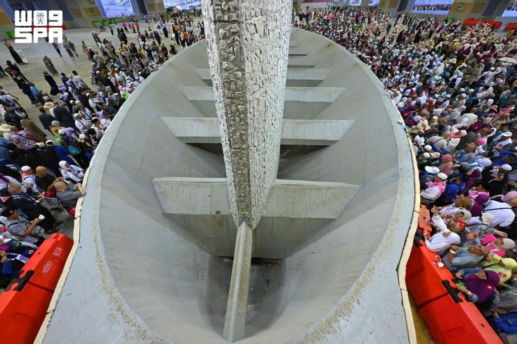 Between Takbir, Supplication, 49 Pebbles Capture Scene of Stoning Ritual in Mina