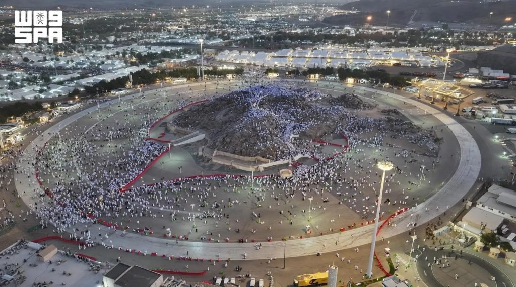 Holy Sites Transform into Giant Smart Cities during Hajj Season