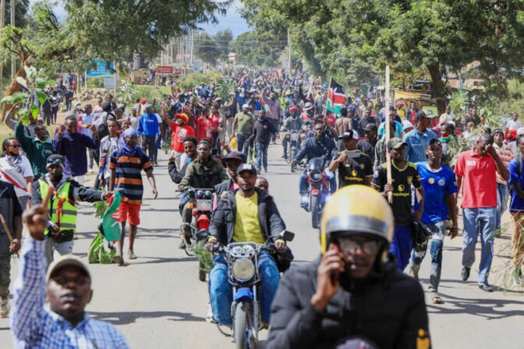 Hundreds protest outside proposed Ebola quarantine center for Americans in Kenyan city