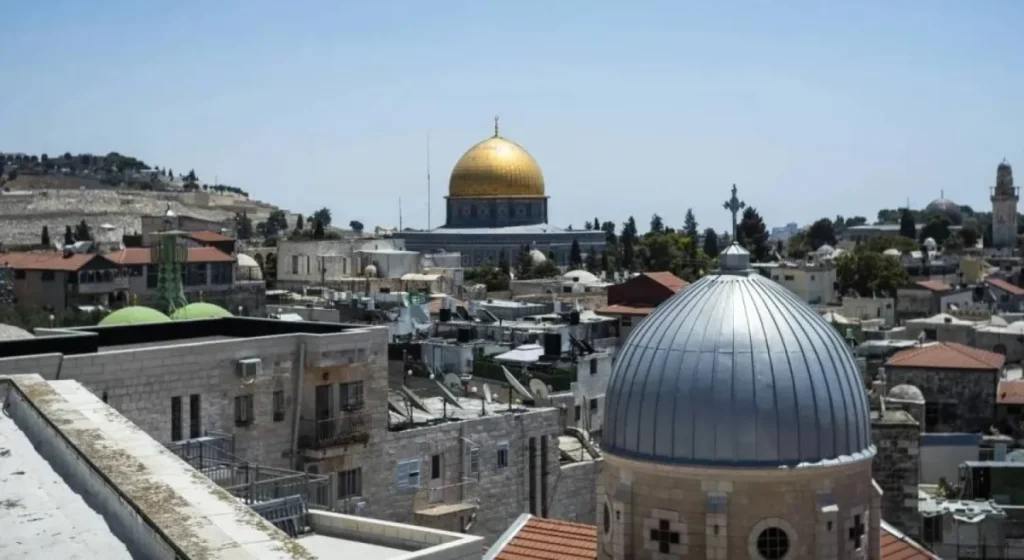 Saudi Arabia and 7 other Muslim countries condemn Israeli settlers’ incursions into Al-Aqsa Mosque