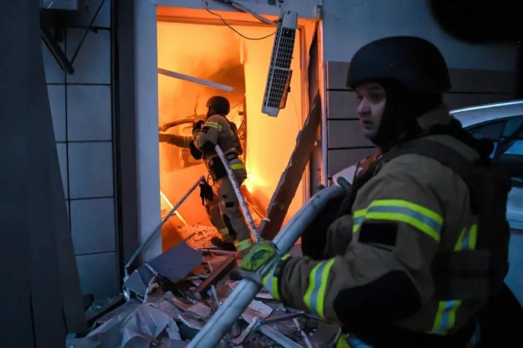 Ukraine’s key allies plan to engage Putin in talks as Russia ramps up air attacks