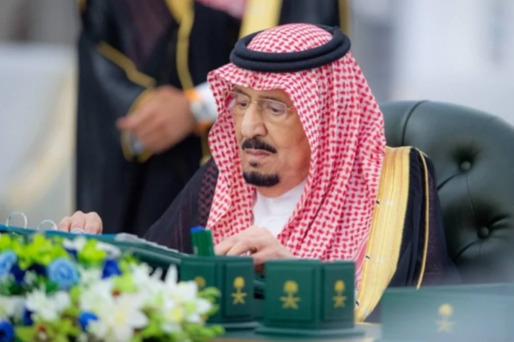 King Salman orders promotion and appointment of 212 judges at Ministry of Justice