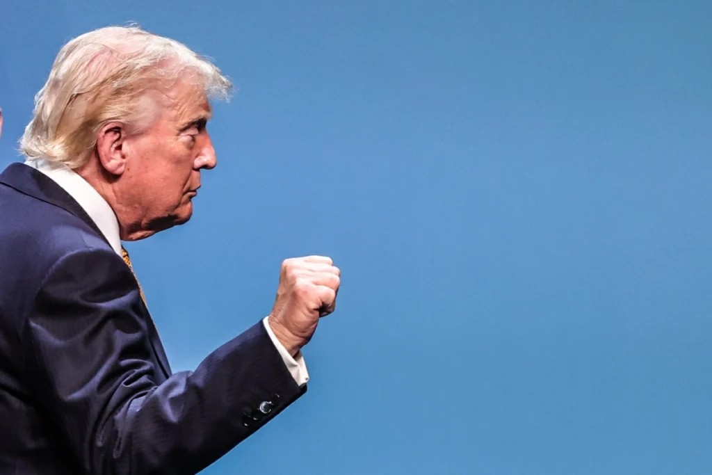 Trump, Iran exchange fresh threats as Hormuz tensions strain truce
