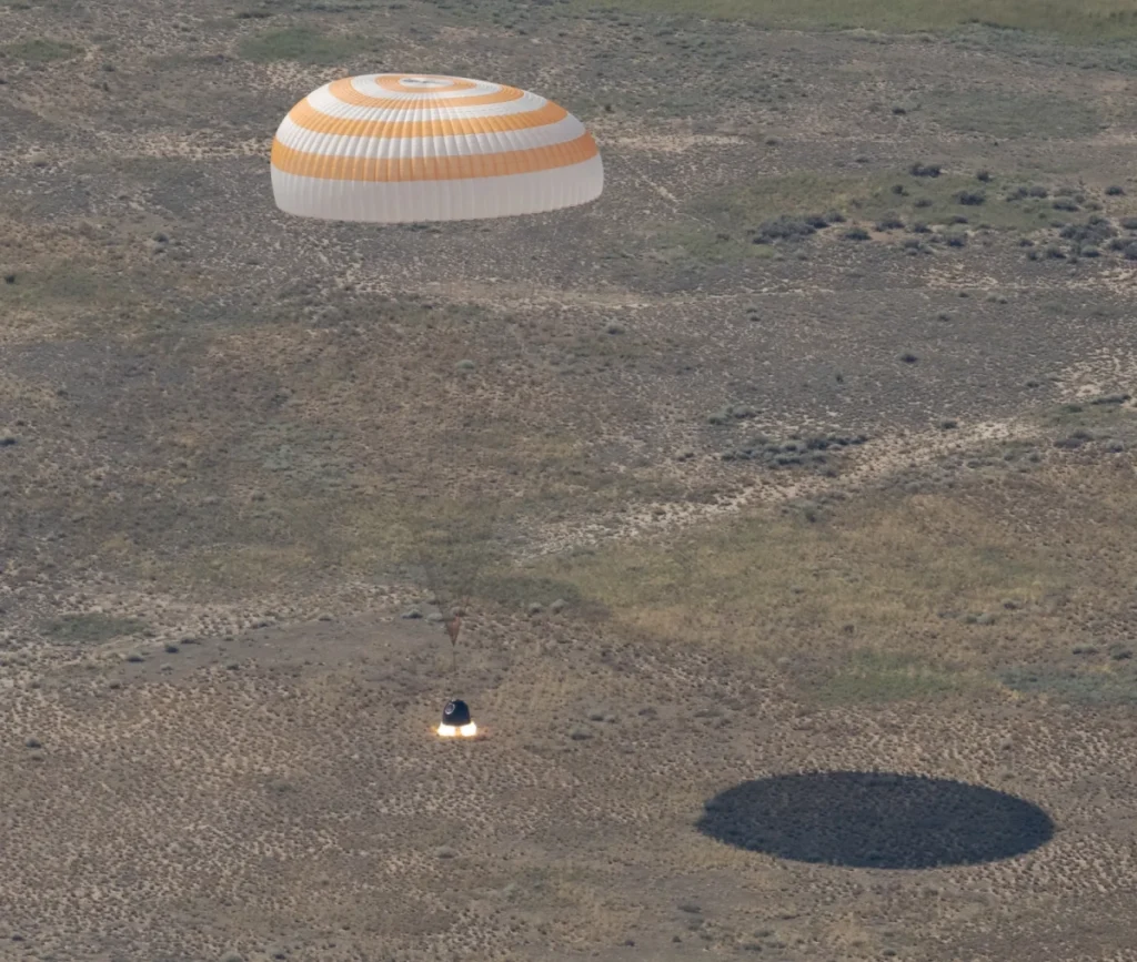 US, Russian crew returns to Earth after 8-month ISS mission