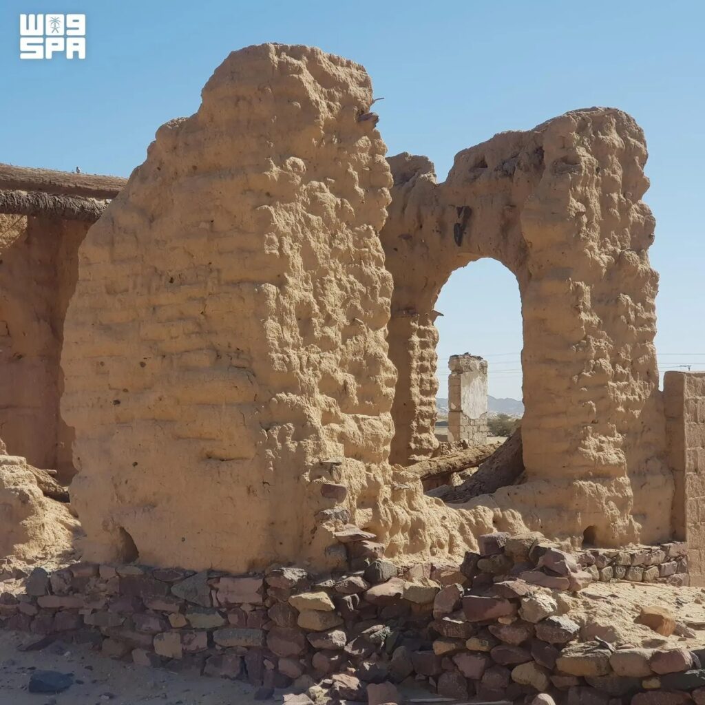 Thuwal’s Ancient Mud Houses Bear Witness to Centuries of Red Sea Heritage